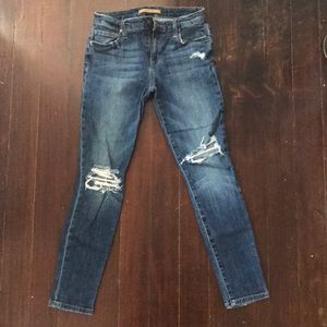 ✨SALE ✨  JOES JEANS distressed skinny jean